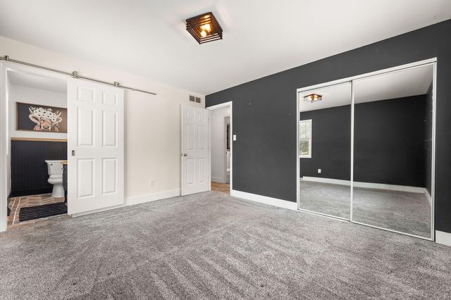 624 N 50 W, Valparaiso, IN 46385