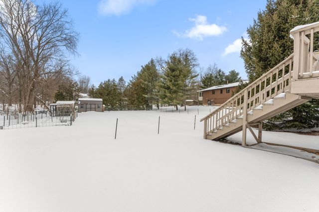 624 N 50 W, Valparaiso, IN 46385