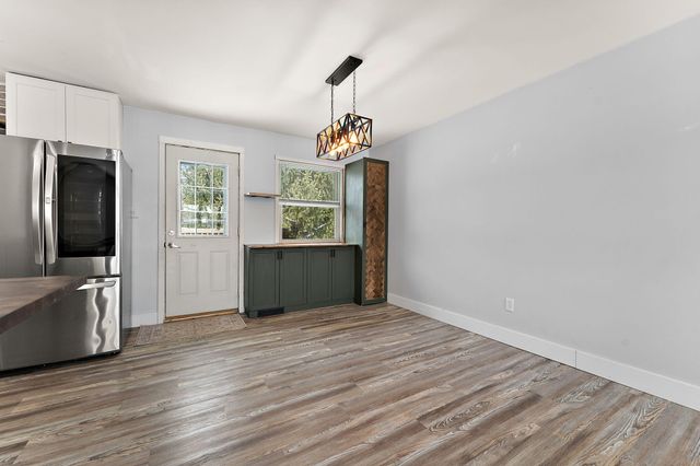 624 N 50 W, Valparaiso, IN 46385