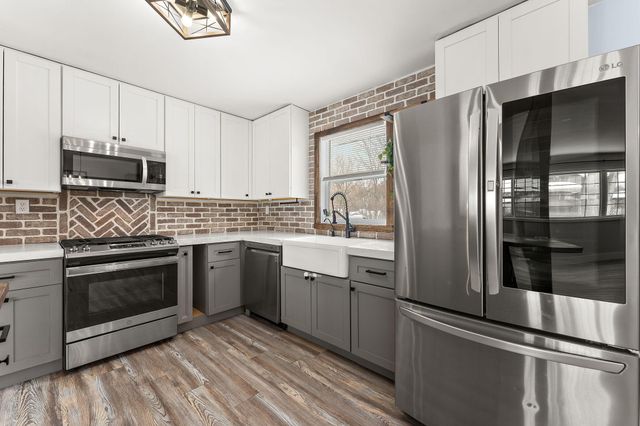 624 N 50 W, Valparaiso, IN 46385