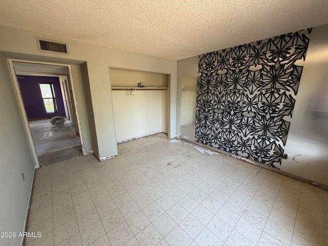 1927 E VAUGHN Street, Tempe, AZ 85283