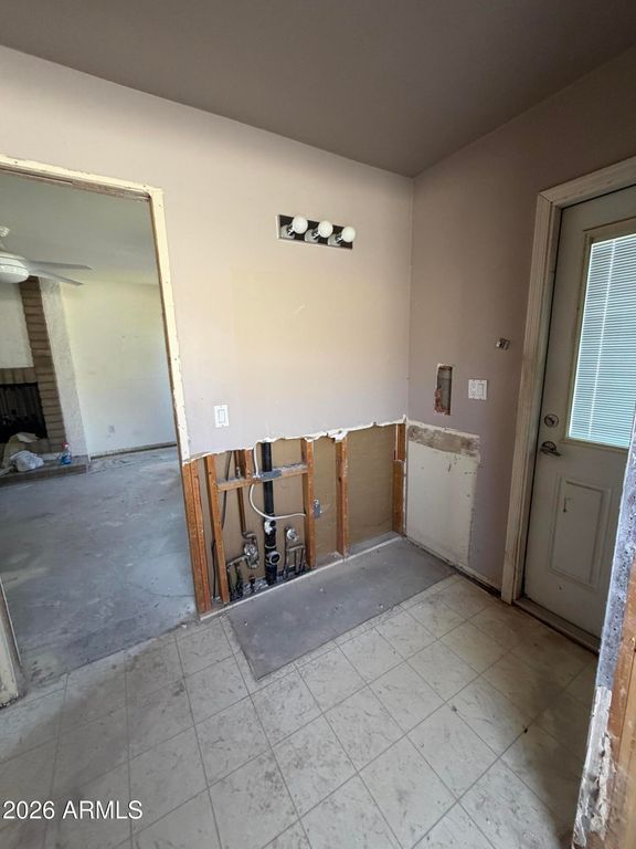Image 19 of property listing at 1927 E VAUGHN Street, Tempe, AZ 85283