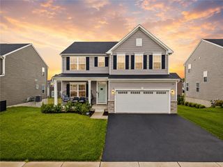 817 Hendon Lane, North Catasauqua Bor, PA 18032