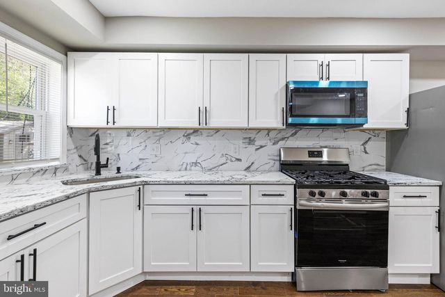 3725 OVERVIEW RD, Baltimore, MD 21215