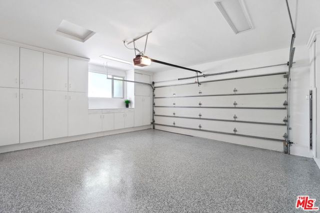 1726 Stone Canyon Road, Los Angeles, CA 90077