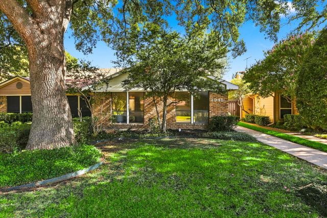 2945 Allister Street, Dallas, TX 75229