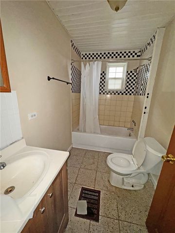 22 Vose Street, Rochester, NY 14605