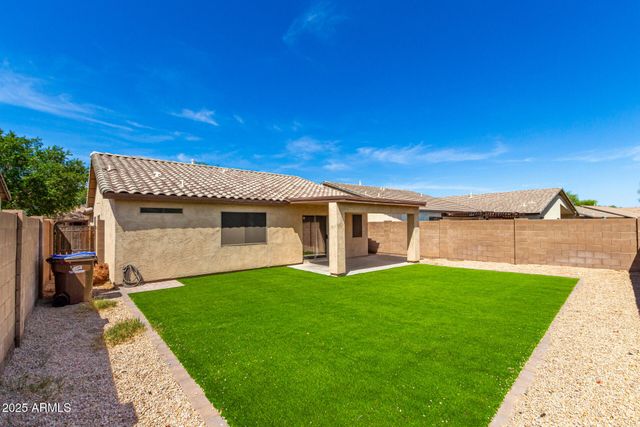 30212 N SUNRAY Drive, San Tan Valley, AZ 85143
