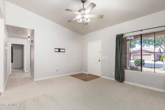 30212 N SUNRAY Drive, San Tan Valley, AZ 85143