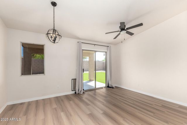30212 N SUNRAY Drive, San Tan Valley, AZ 85143