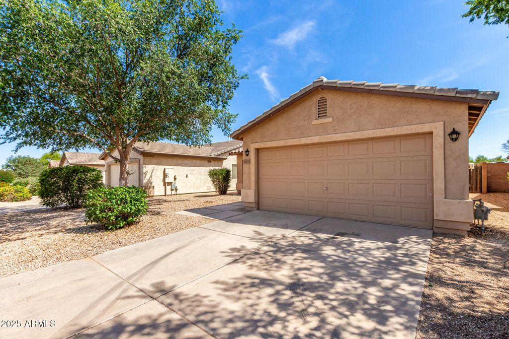 30212 N SUNRAY Drive, San Tan Valley, AZ 85143 — photo 3