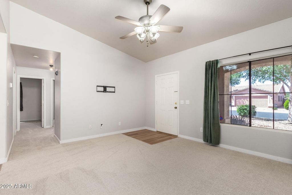 30212 N SUNRAY Drive, San Tan Valley, AZ 85143 — photo 4