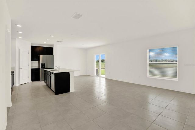517 BELL PRAIRIE CIRCLE, Lake Wales, FL 33859
