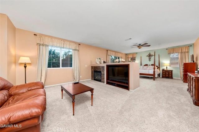 40929 Woodshire, Palmdale, CA 93551