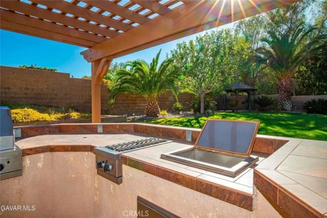 40929 Woodshire, Palmdale, CA 93551