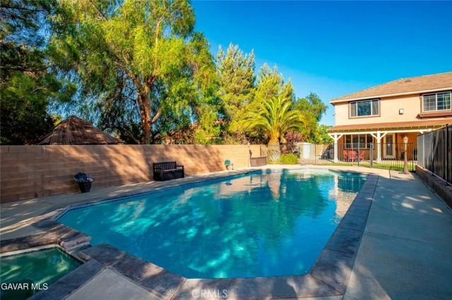 40929 Woodshire, Palmdale, CA 93551