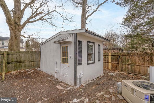 36 W CENTER ST, Clayton, NJ 08312