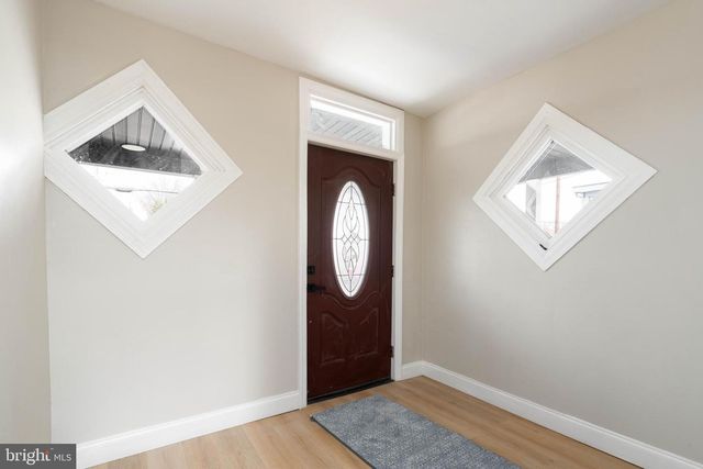 36 W CENTER ST, Clayton, NJ 08312