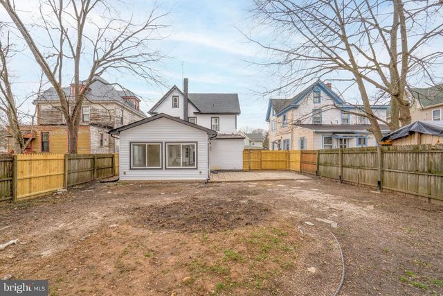 36 W CENTER ST, Clayton, NJ 08312