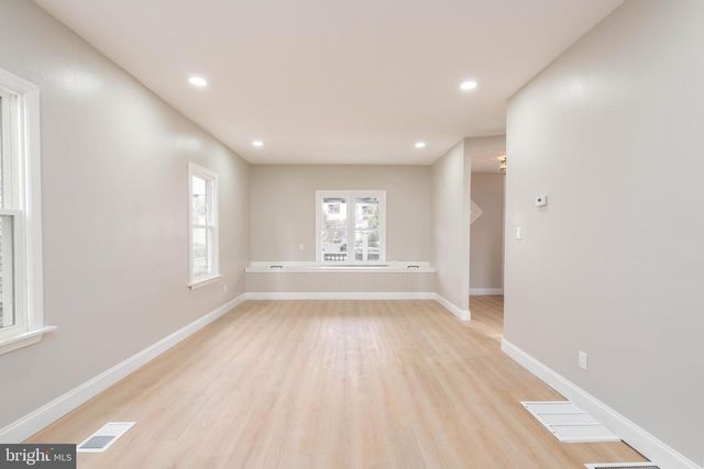 36 W CENTER ST, Clayton, NJ 08312