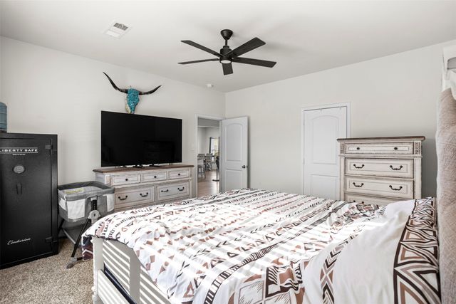 240 Donna Drive, Ferris, TX 75125