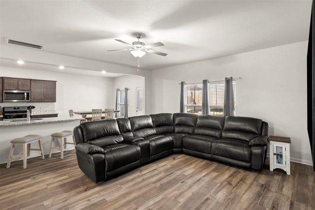 240 Donna Drive, Ferris, TX 75125