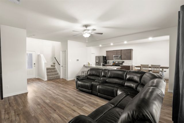 240 Donna Drive, Ferris, TX 75125