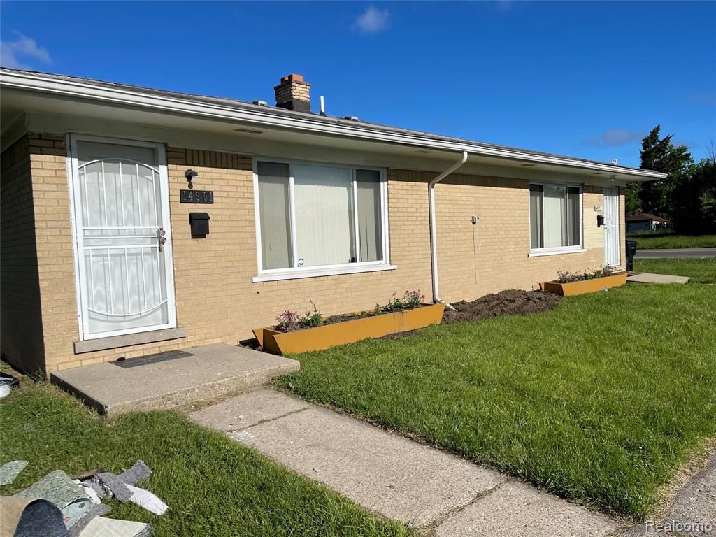 14901 W Chicago Street, Detroit, MI 48228