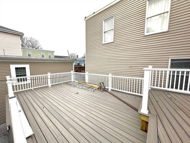 1152 Cambridge St 1, Cambridge, MA 02139