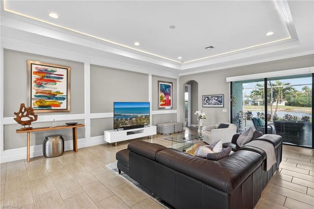 11910 White Stone DR, Fort Myers, FL 33913