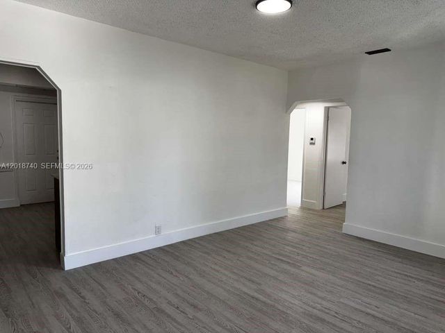 33 Allen Rd, West Park, FL 33023