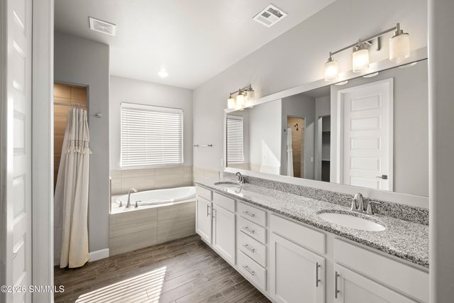 3717 Santa Rosa Avenue, Las Cruces, NM 88012