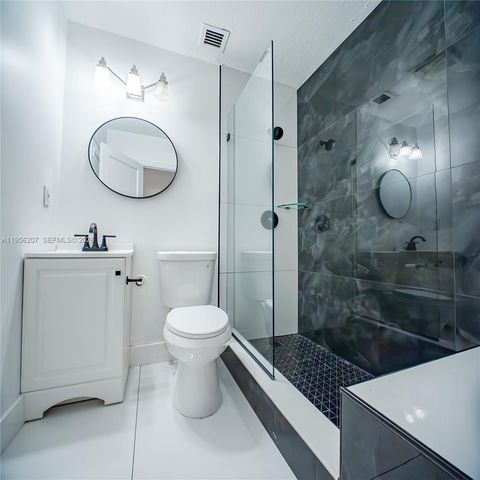 1500 NW 3rd Ave ., Fort Lauderdale, FL 33311