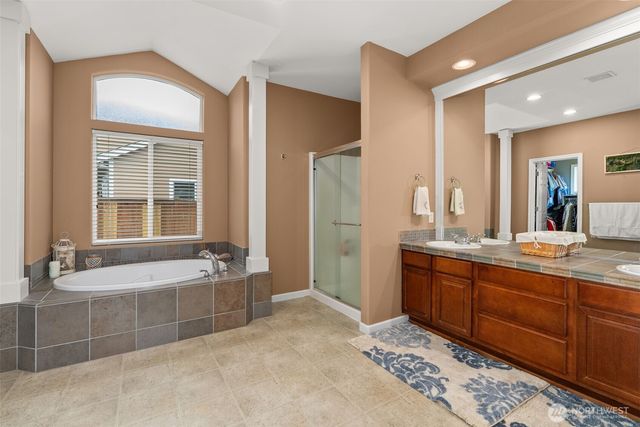 9245 SE Piperhill Drive, Olympia, WA 98513