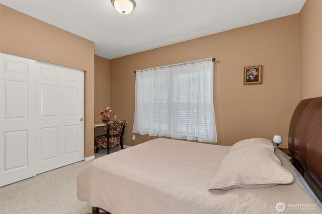 9245 SE Piperhill Drive, Olympia, WA 98513