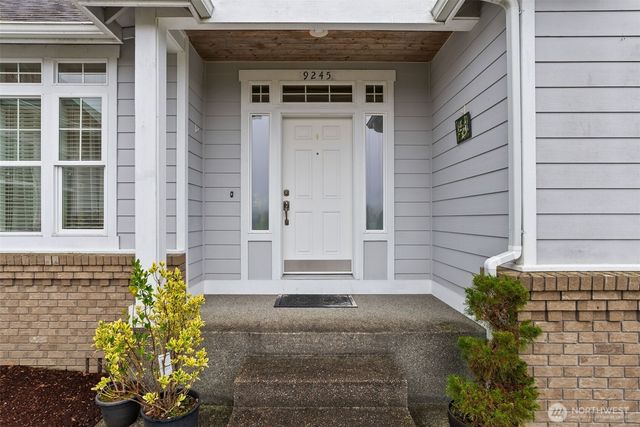9245 SE Piperhill Drive, Olympia, WA 98513