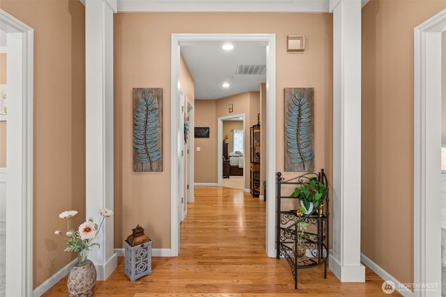 9245 SE Piperhill Drive, Olympia, WA 98513