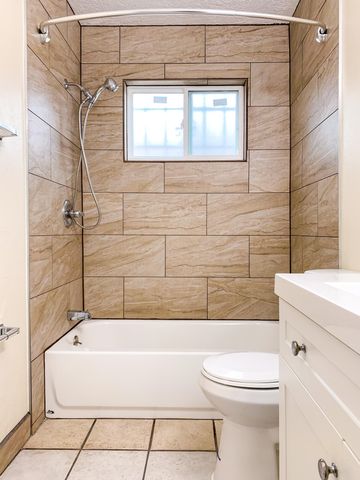 139 General Arnold Street NE, Albuquerque, NM 87123