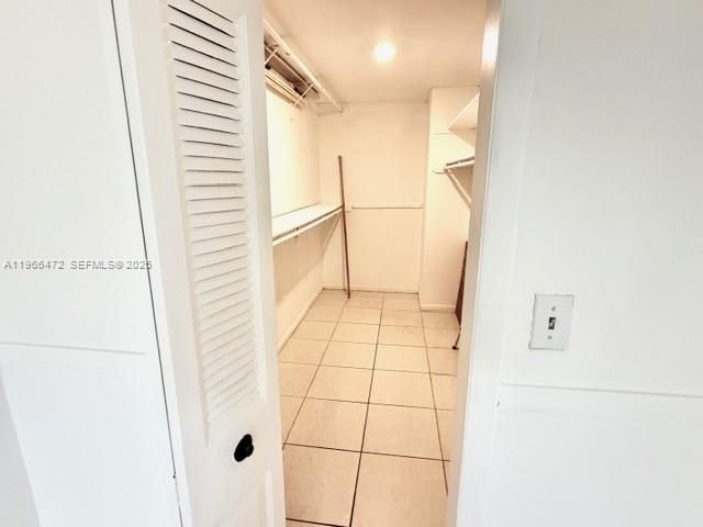 6940 Miami Gardens Dr 1-329, Hialeah, FL 33015