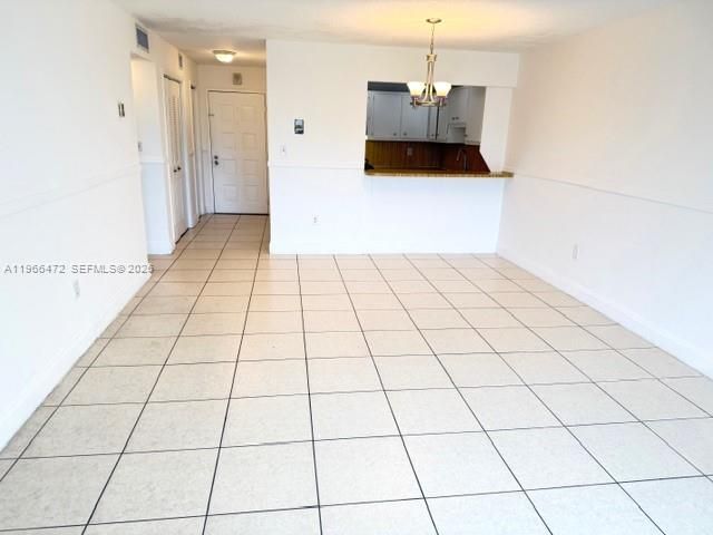6940 Miami Gardens Dr 1-329, Hialeah, FL 33015