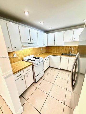 6940 Miami Gardens Dr 1-329, Hialeah, FL 33015