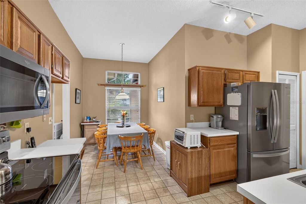 Image 16 of property listing at 14502 POTANOW TRAIL, Orlando, FL 32837