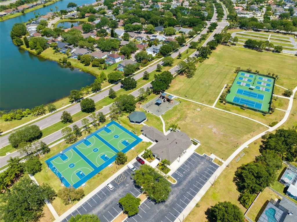 Image 32 of property listing at 14502 POTANOW TRAIL, Orlando, FL 32837