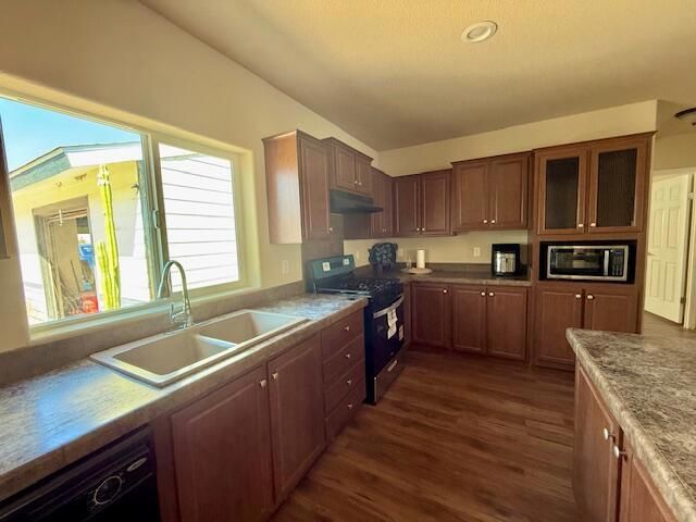 2928 Dione Drive, Thermal, CA 92274