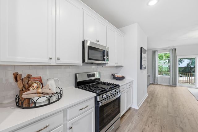 138 Fernbank Road, Johns Island, SC 29455