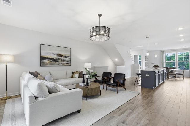138 Fernbank Road, Johns Island, SC 29455