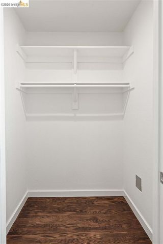 2707 Logan St, Oakland, CA 94601