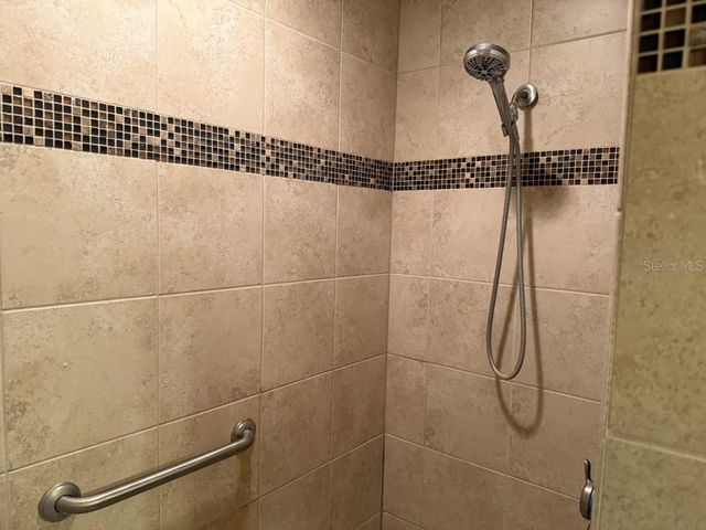 1097 HOLLYHOCK WAY, The Villages, FL 32163