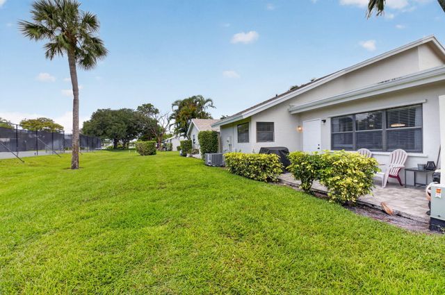 2360 NW 12th Street, Delray Beach, FL 33445