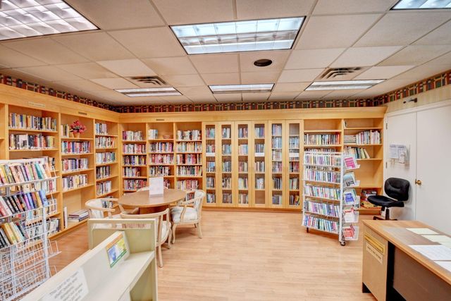 2360 NW 12th Street, Delray Beach, FL 33445